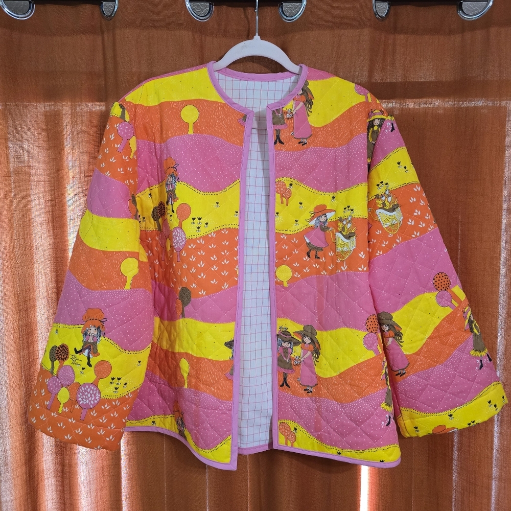 Colorful Quilted Jacket - Picture 3 of 7